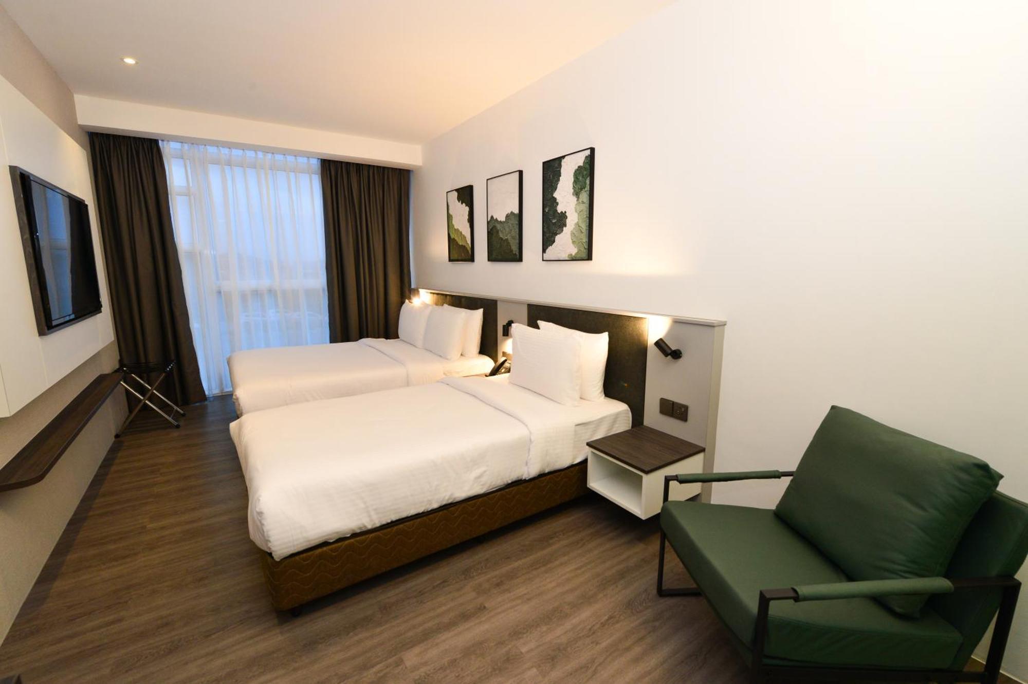 Rume Hotel Kuching Exterior photo